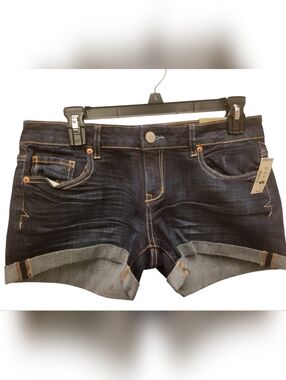 Aeropostale Dark Blue Denim Cuffed Women’s Shorts (NWT)